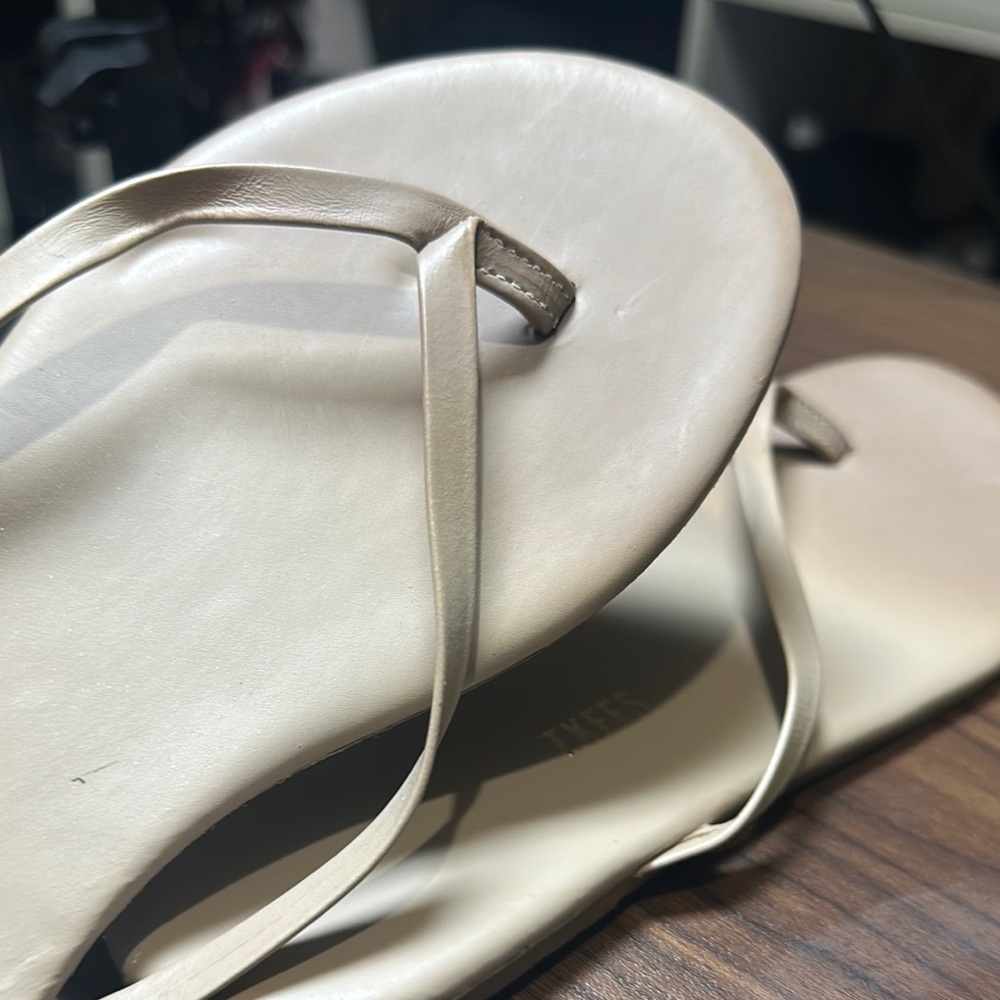 Kees Elegant Beige Women's Sandals